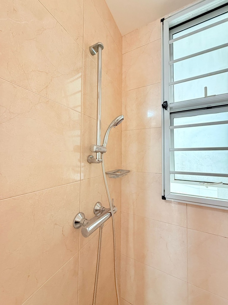 Shared Bathroom 1