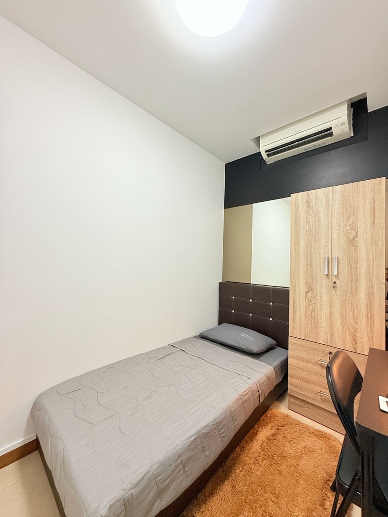 Single Bedroom