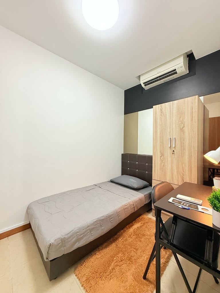 Single Bedroom
