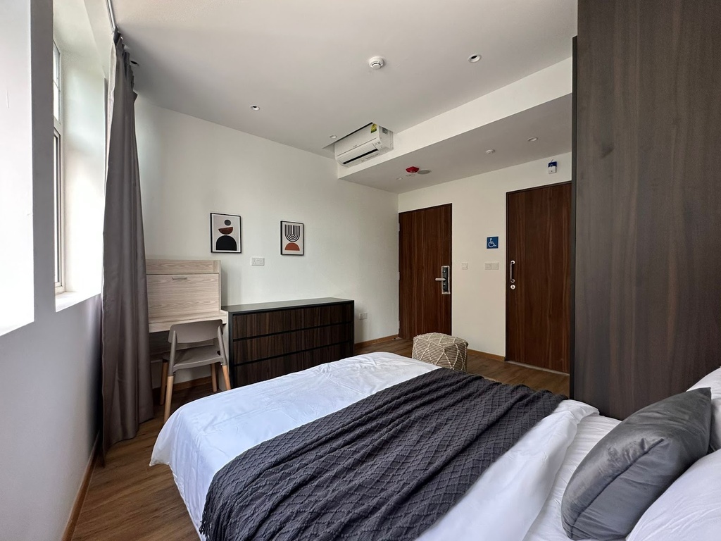 Luxe Room