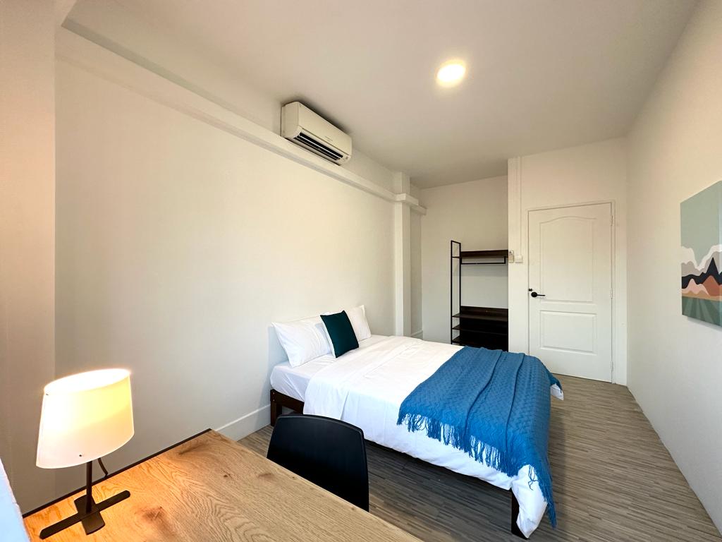 Bedroom Windowless.jpeg