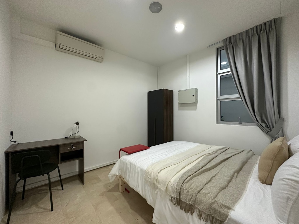 Room 3