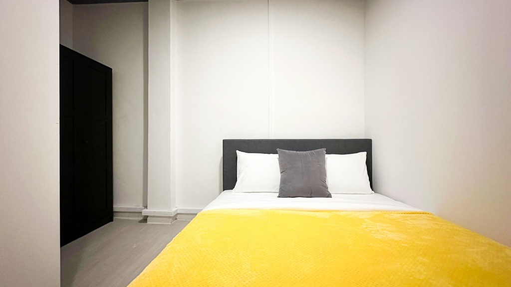 Room 7