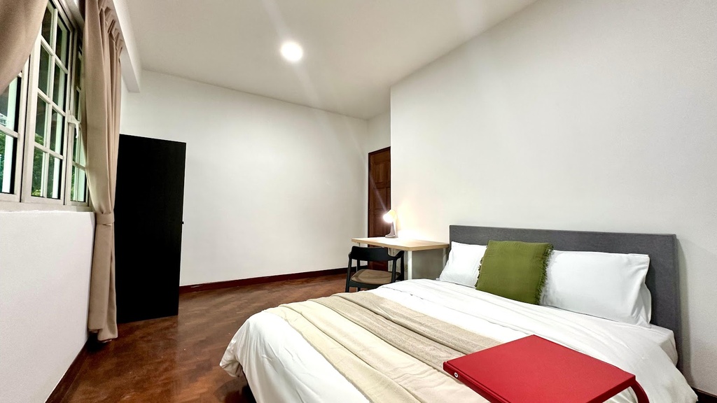 Room 6