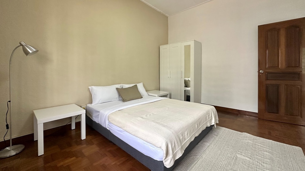 Room 6