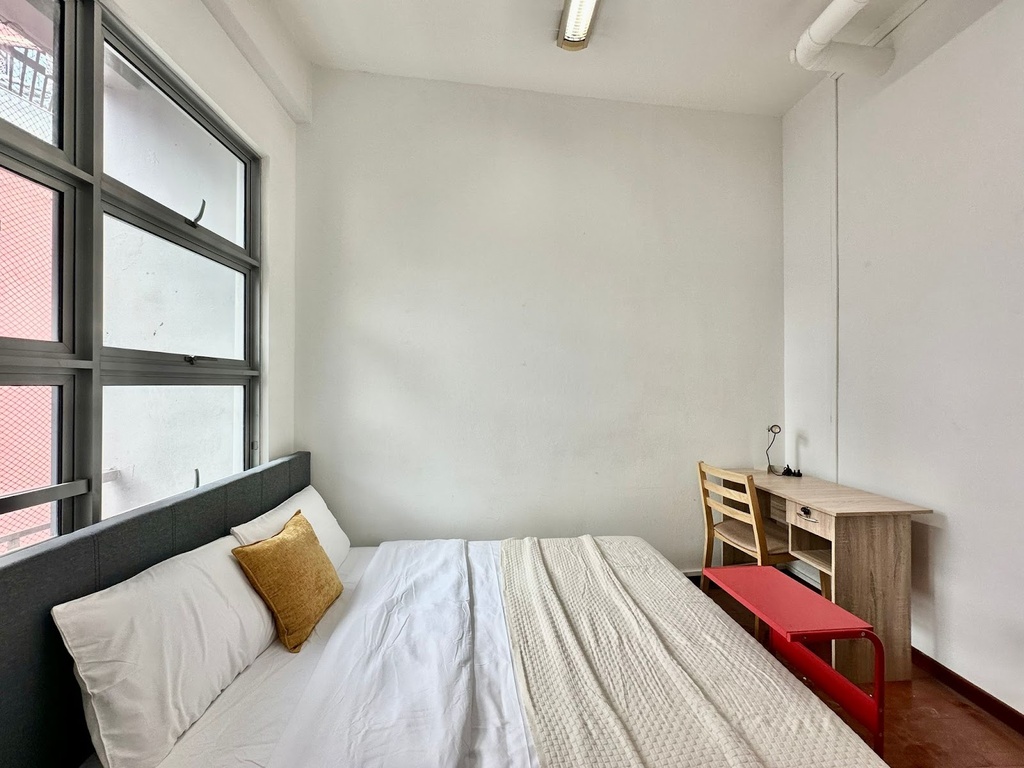 Room 4