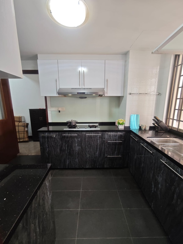 Kitchen.jpeg