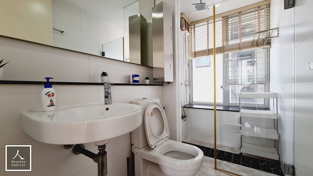 Common bathroom