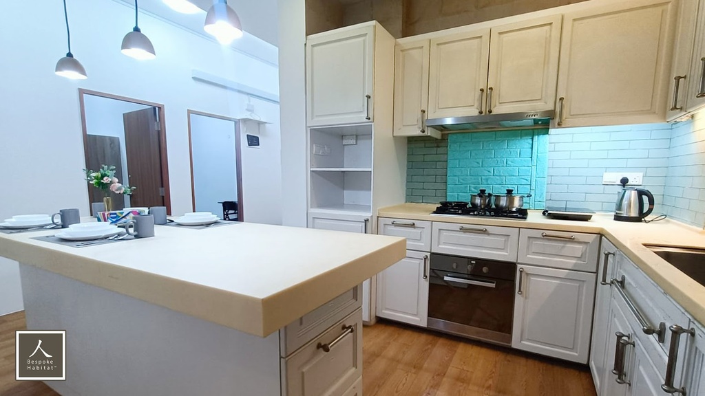 Kitchen & Dining area 6