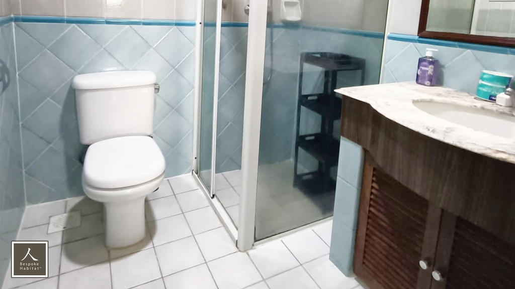 Common Bathroom 1 (1)