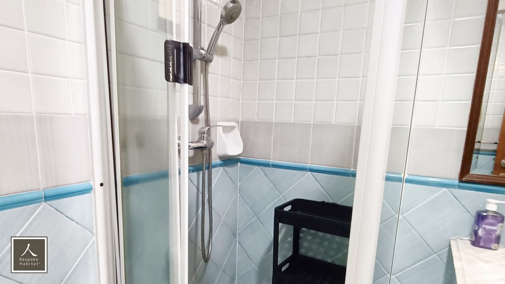 Common Bathroom 1 (3)