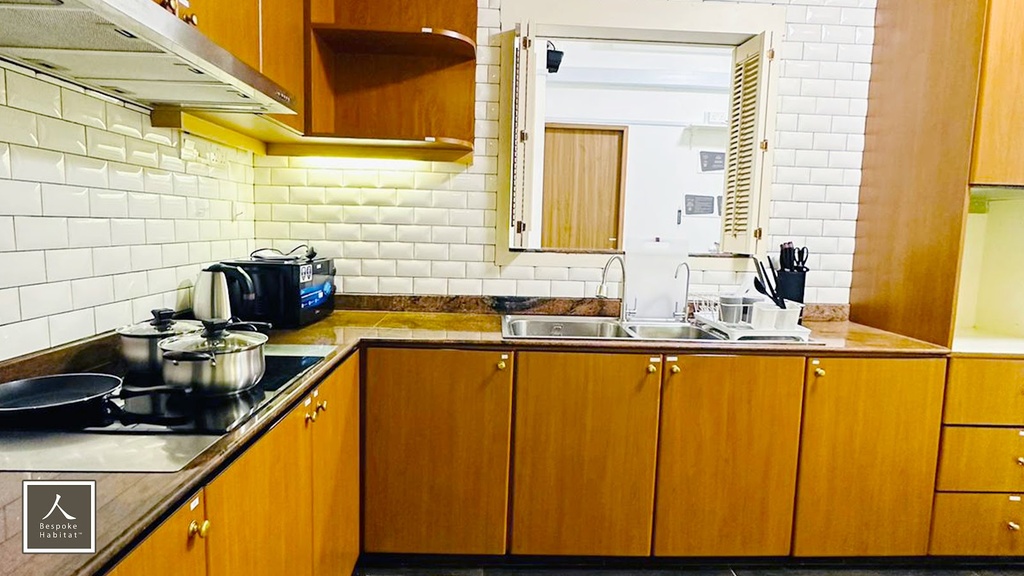 Kitchen 1