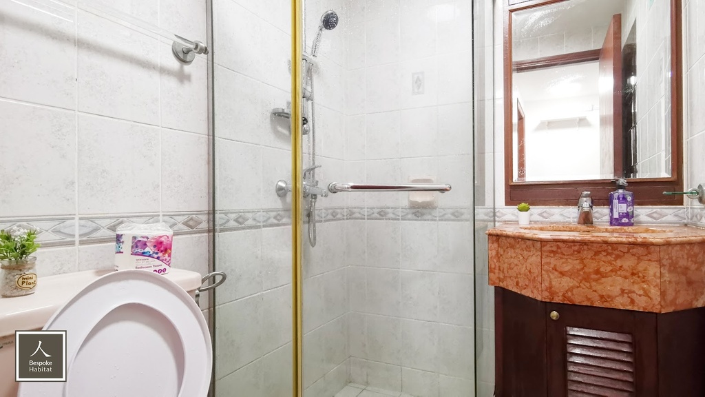 Common bathroom
