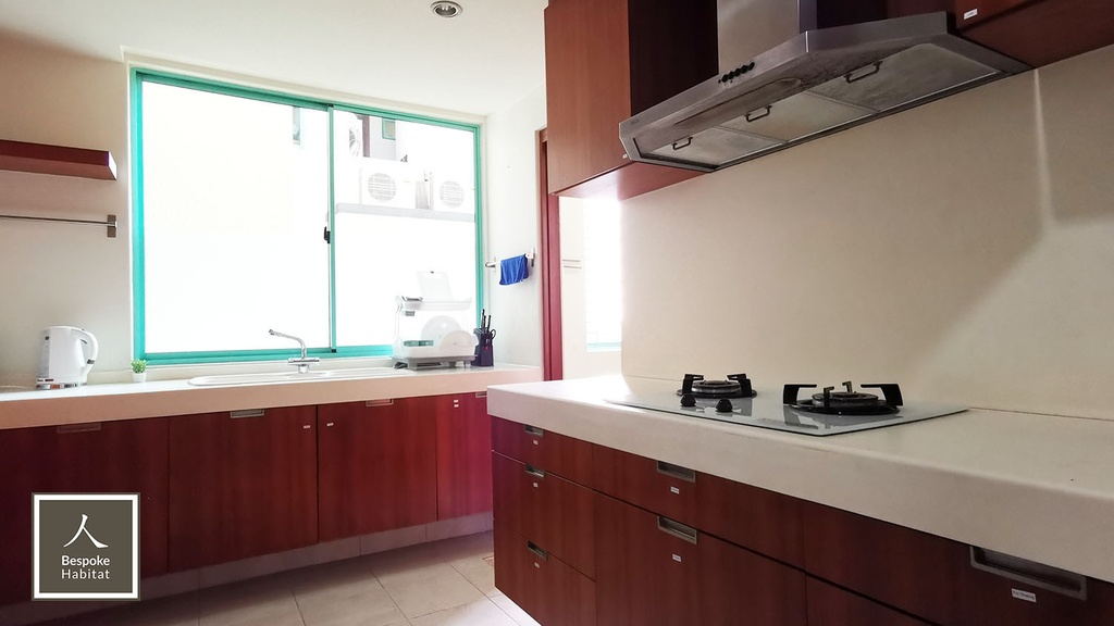 Kitchen 1