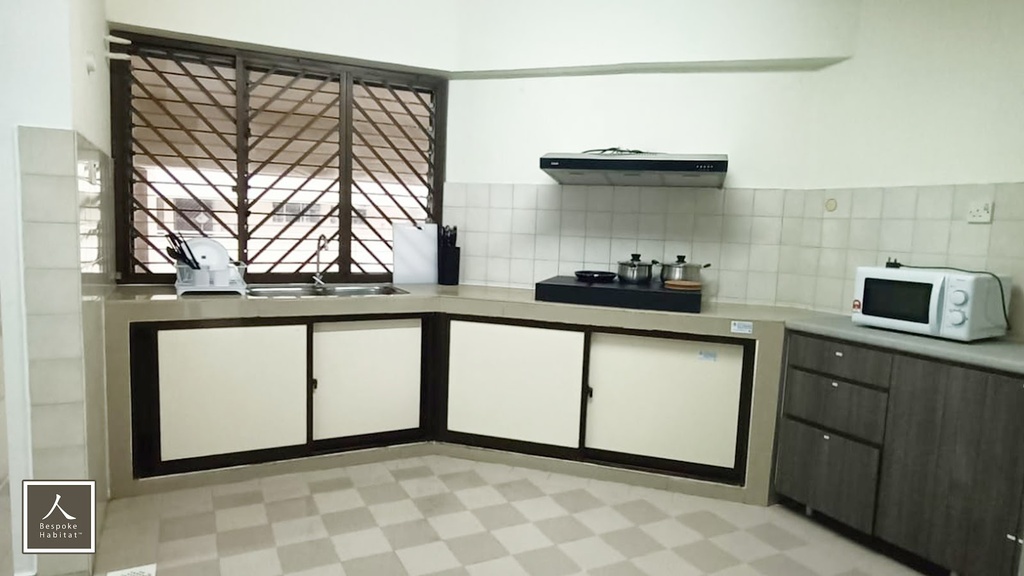 Kitchen (1)