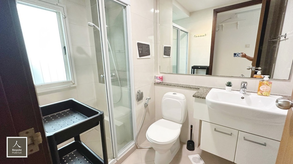 Common bathroom 