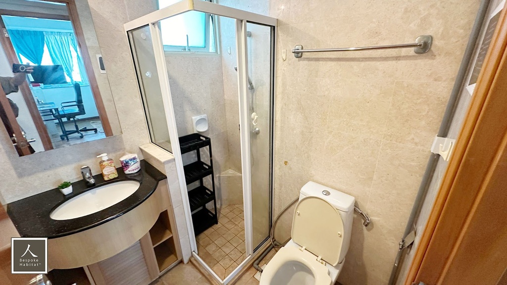 Common bathroom_
