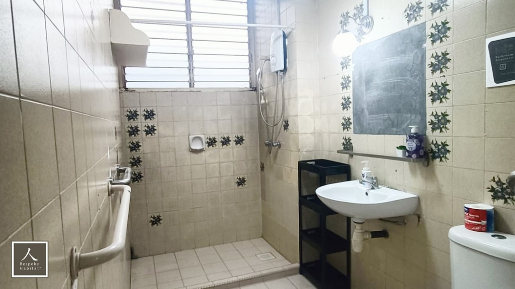 Common bathroom