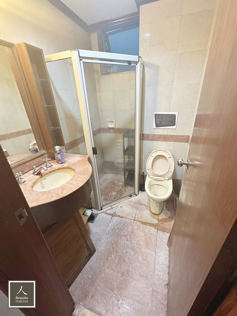 Common bathroom