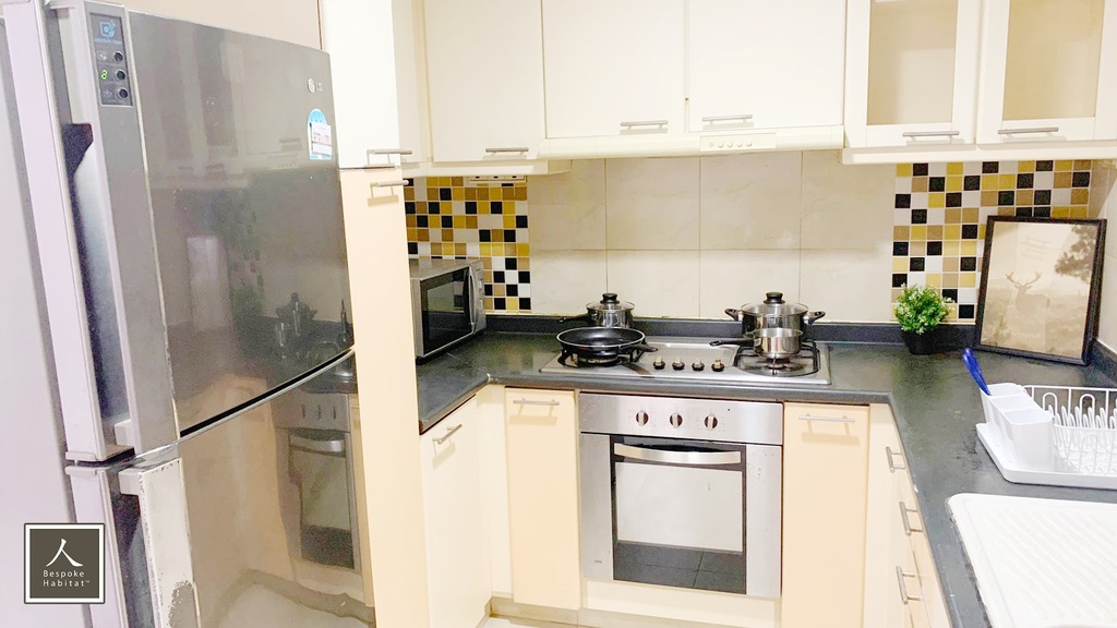 Kitchen 1