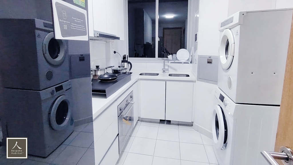 Kitchen 1